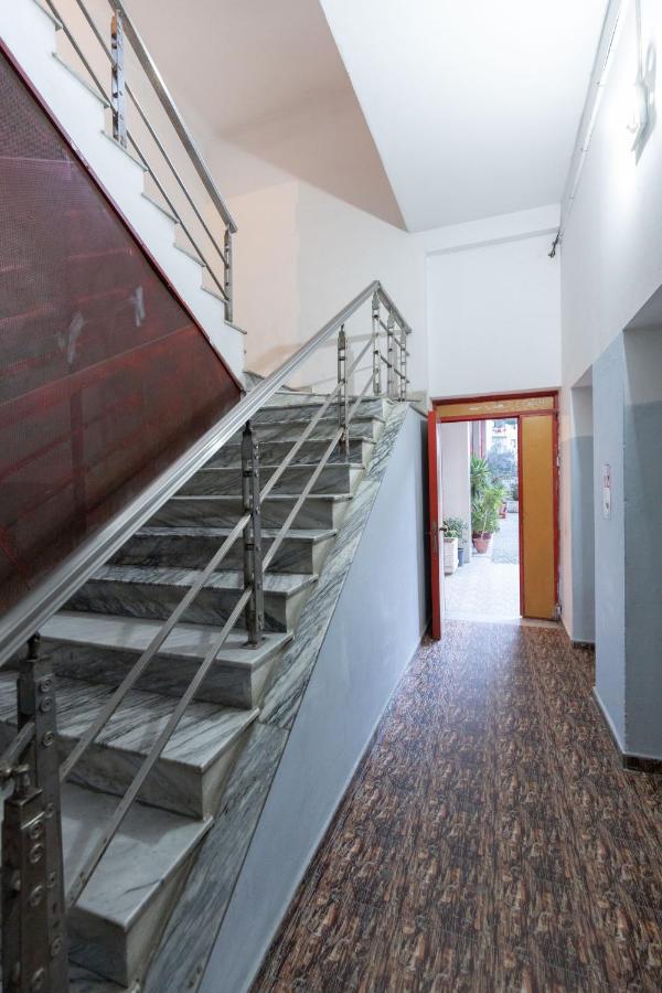 Exclusive 2 Bedrooms Apartment Tirana Exterior photo